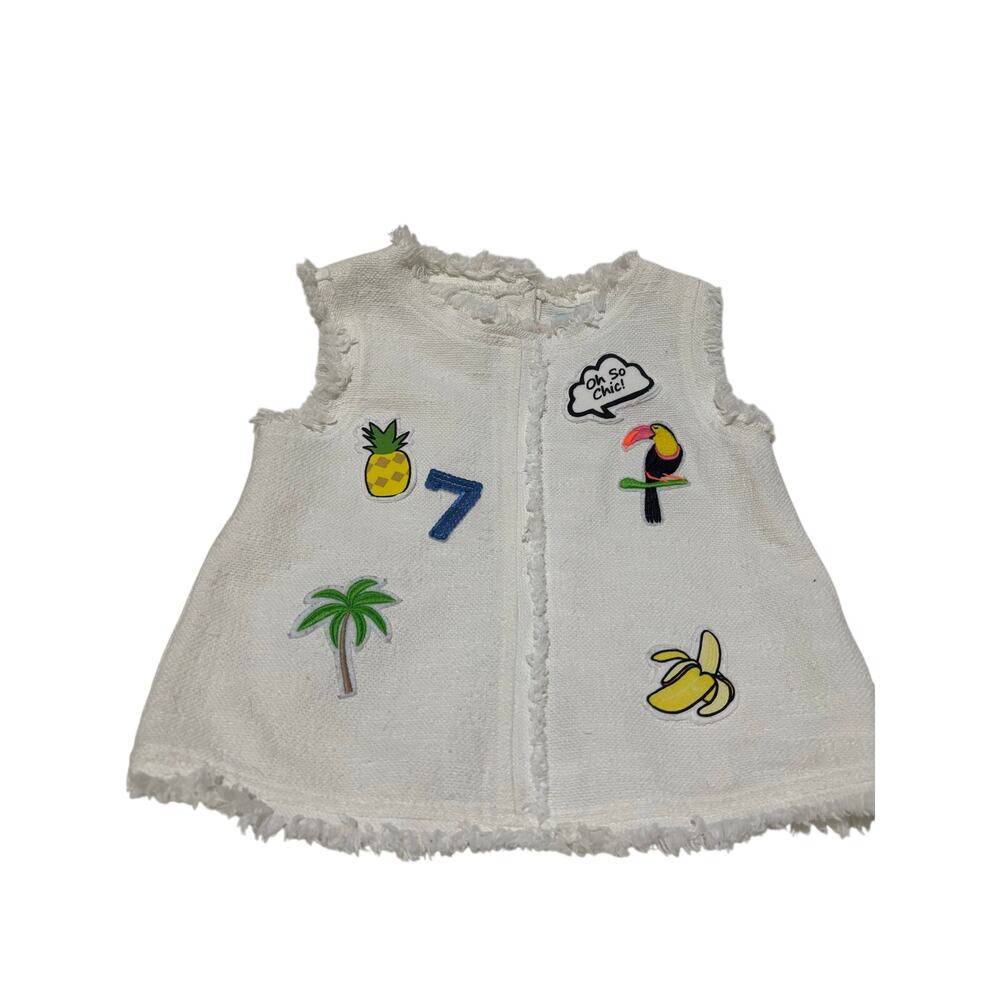 Gingersnaps 8 white swing open back top with pop art patches modern summer vibe